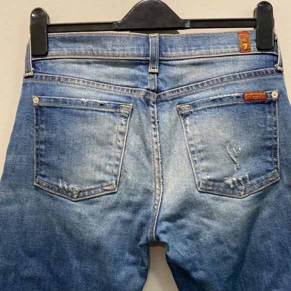 7 For All Mankind Boyfriend Jeans Cropped Bootcut Distressed Jeans Size 27 - Picture 10 of 14
